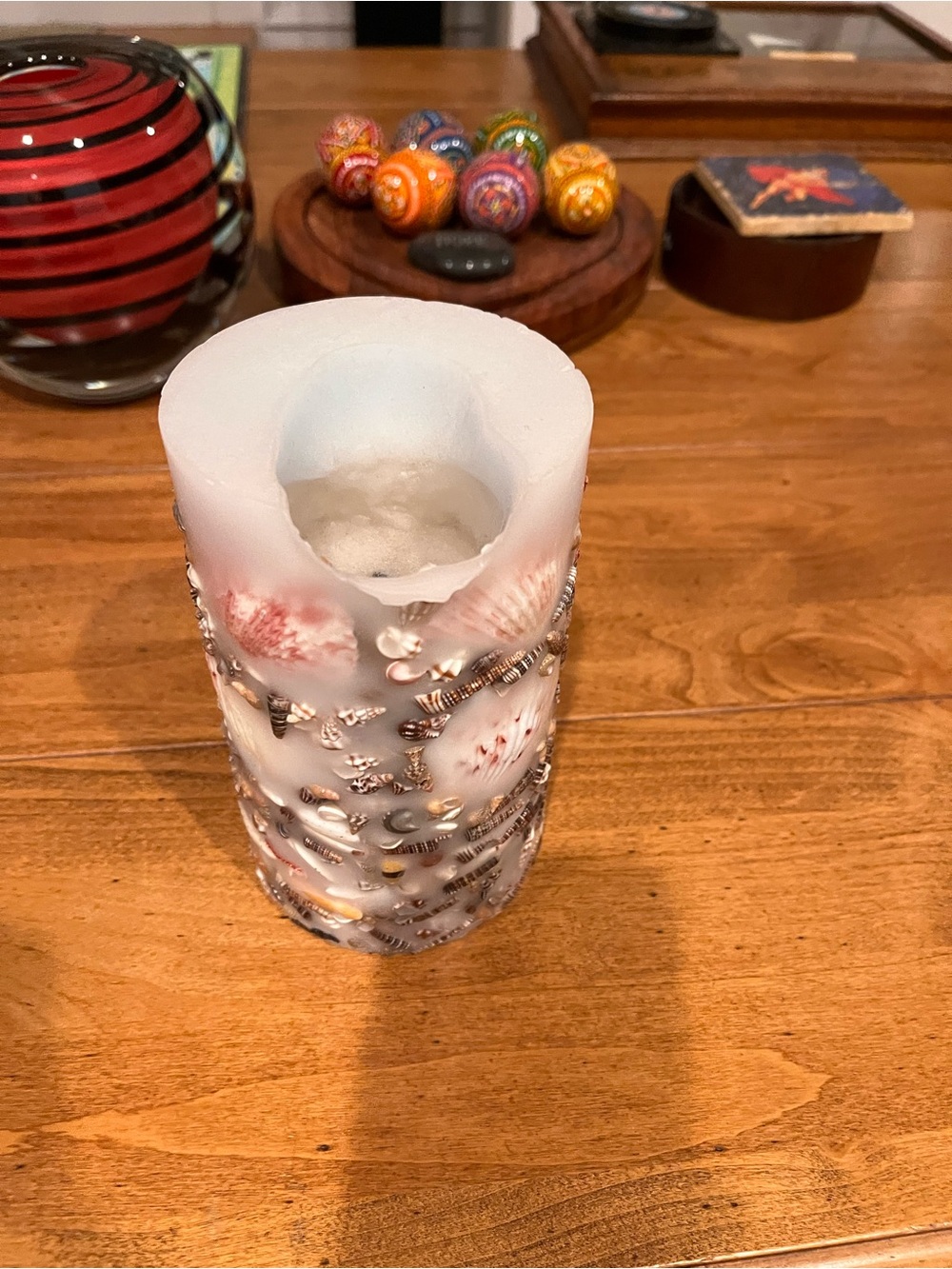 Coastal Shell-Embedded White Pillar Candle - Picture 2 of 3